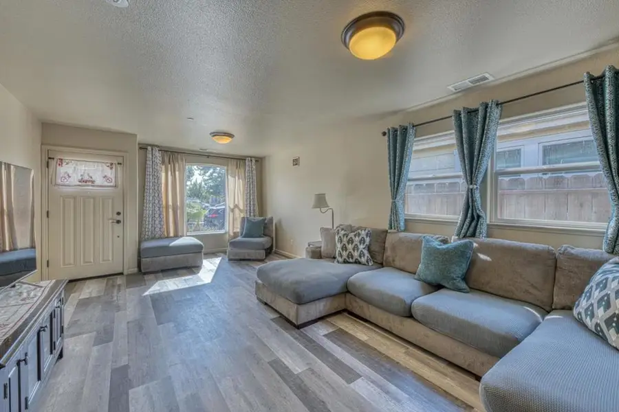 418 Cardona Circle, Greenfield, CA 93927 - #3