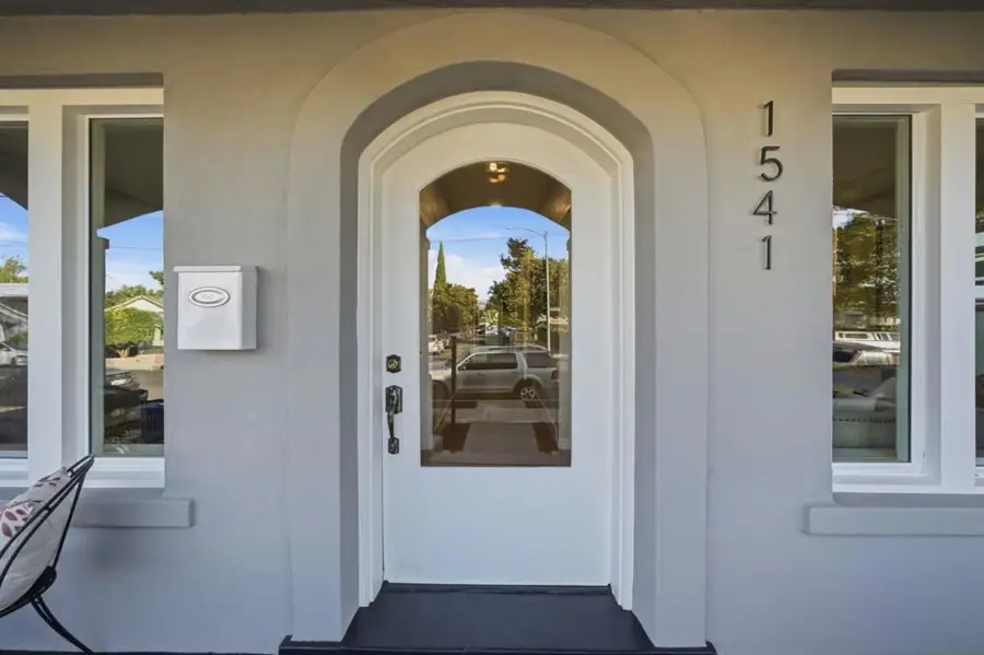 1541 Pomona Avenue, San Jose, CA 95110 - #2