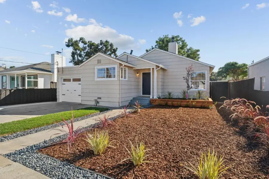 27 Prague Street, San Mateo, CA 94401 - #3