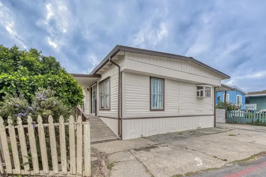150 Sherwood #64, Salinas, CA 93901 - #3