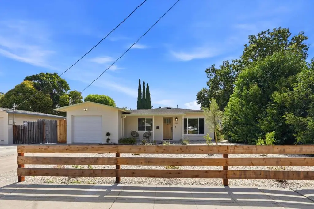 568 Madrone Avenue, Sunnyvale, CA 94085 - #1