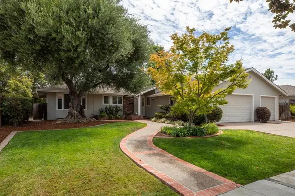 1532 Bedford Avenue, Sunnyvale, CA 94087