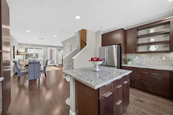 833 Lotus Flower Loop, San Jose, CA 95123