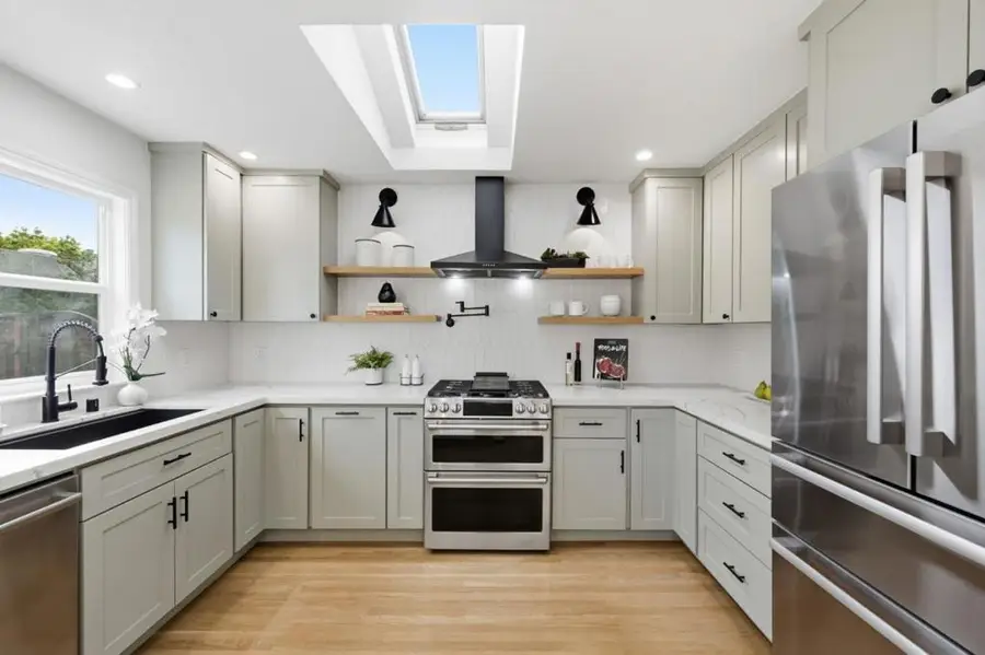 1005 Hall Street, San Carlos, CA 94070 - #2