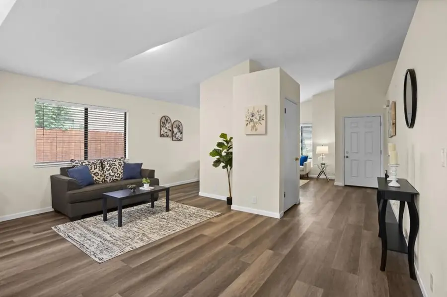 1927 Montauban Court, Stockton, CA 95210 - #3