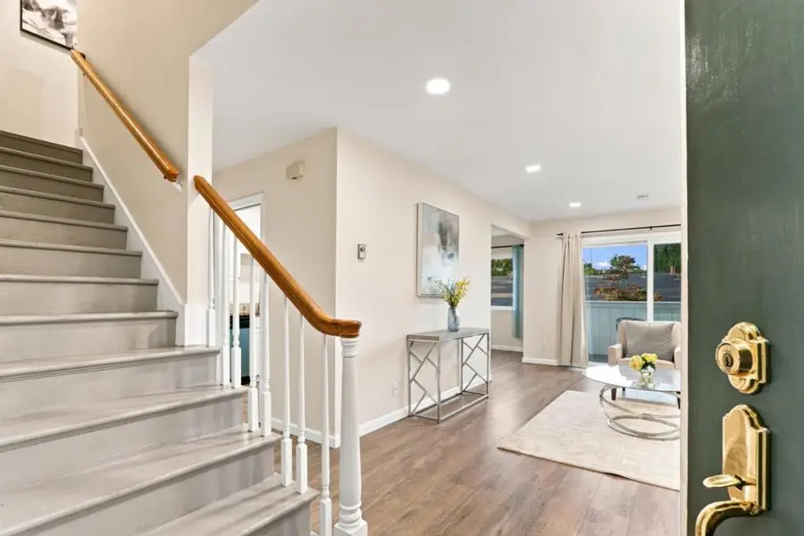 7100 Rainbow Drive #33, San Jose, CA 95129 - #2