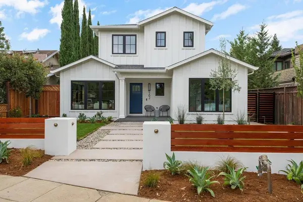 562 Palm Avenue, Los Altos, CA 94022