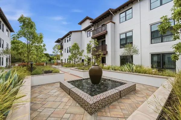 657 Walnut Street #303, San Carlos, CA 94070