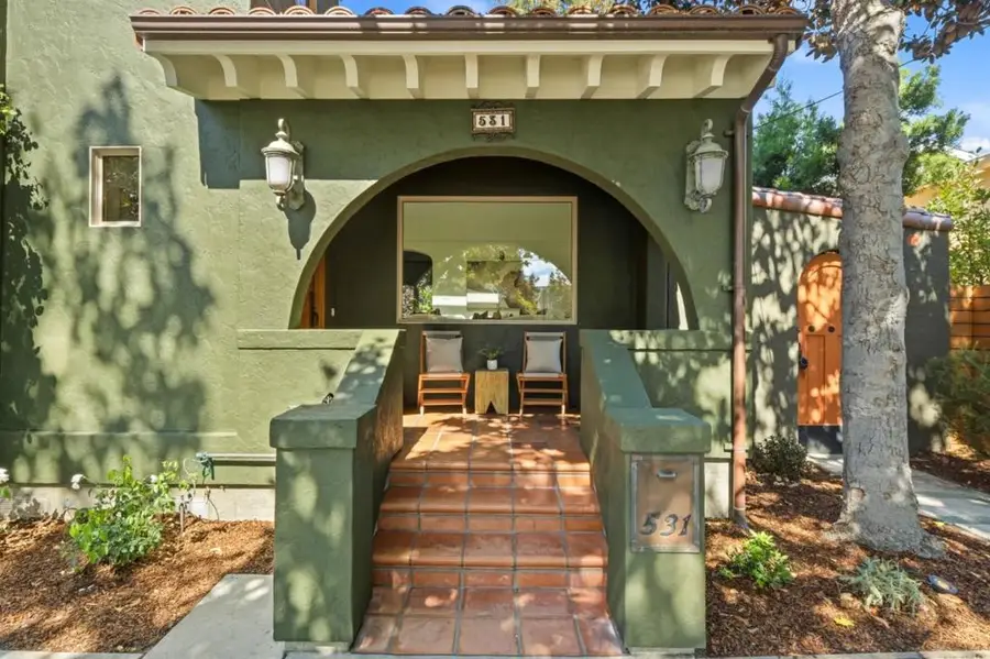 531 Hudson Street, Redwood City, CA 94062 - #2