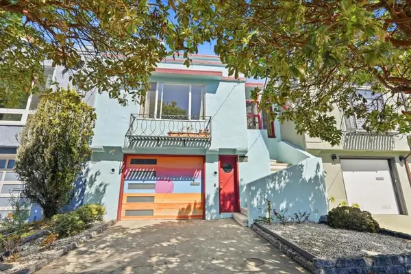 2626 Wawona Street, San Francisco, CA 94116