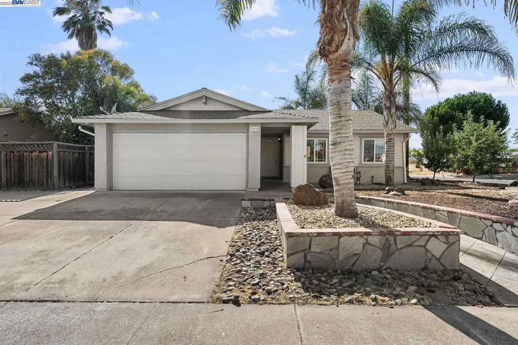 1694 Arrowhead Avenue, Livermore, CA 94551 - #1
