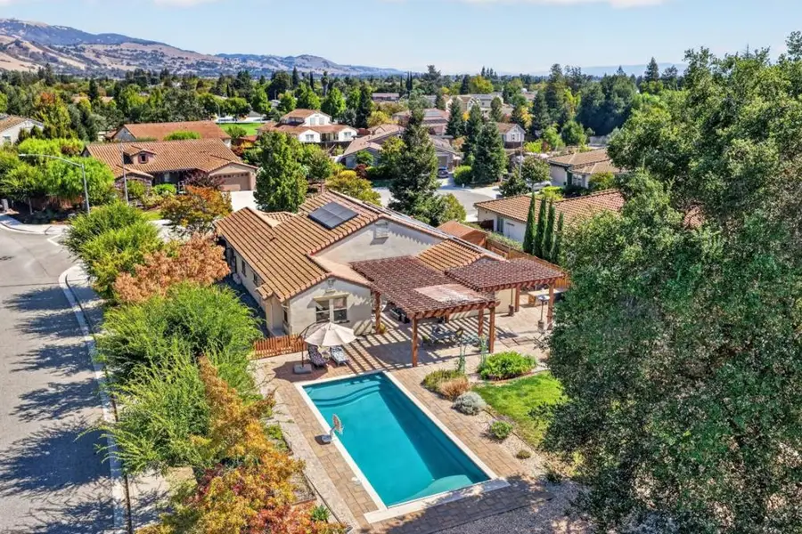 17395 Pineau Court, Morgan Hill, CA 95037 - #3