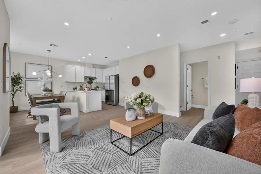 1911 Vida Court, Mountain View, CA 94043 - #2