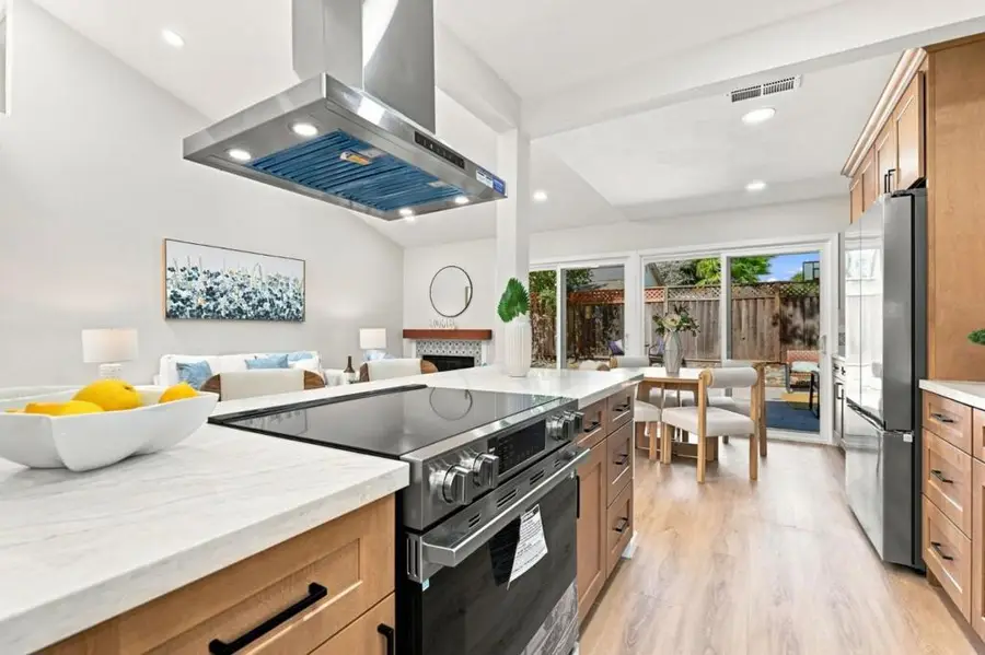 1385 Kelly Park Circle, Morgan Hill, CA 95037 - #3