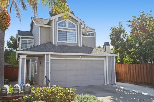 2211 Oakland Avenue, Pleasanton, CA 94588