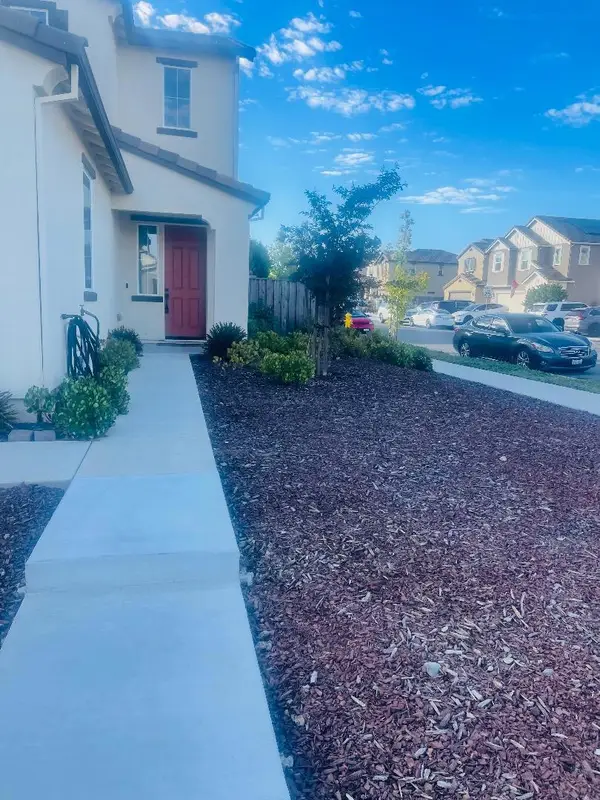 665 Tanoak Court, Hollister, CA 95023