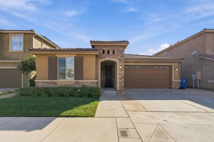 3472 Hampton Way, Clovis, CA 93619 - #2