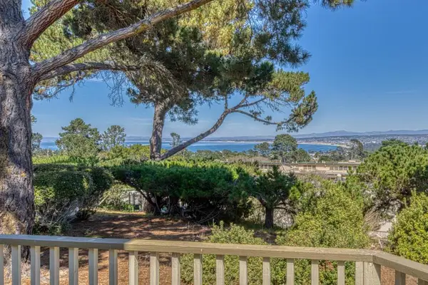 400 Mar Vista Drive #23, Monterey, CA 93940