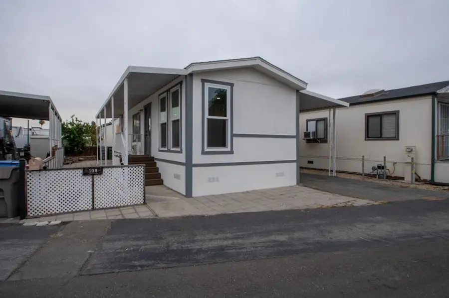 1350 Oakland Road #109, San Jose, CA 95112 - #2