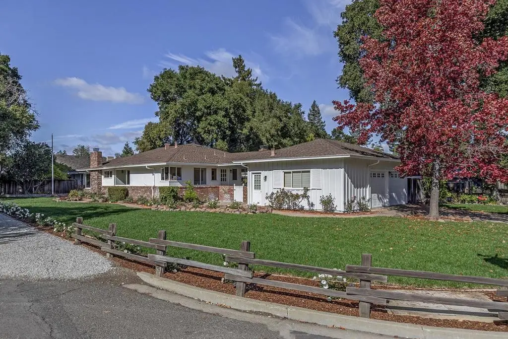 1385 Fremont Avenue, Los Altos, CA 94024 - #1