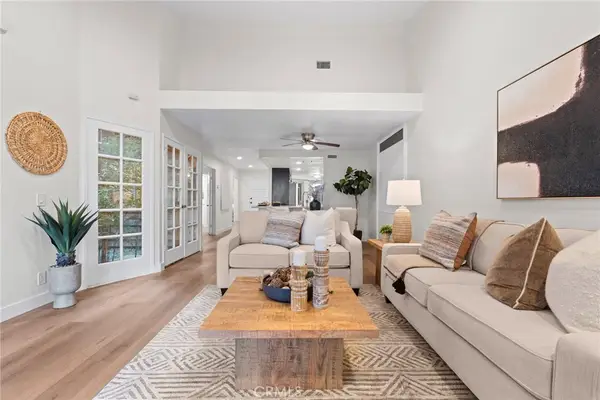 5617 Adobe Falls #C, San Diego, CA 92120