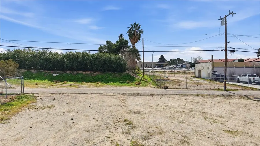 212 E Fredricks Street, Barstow, CA 92311 - #3