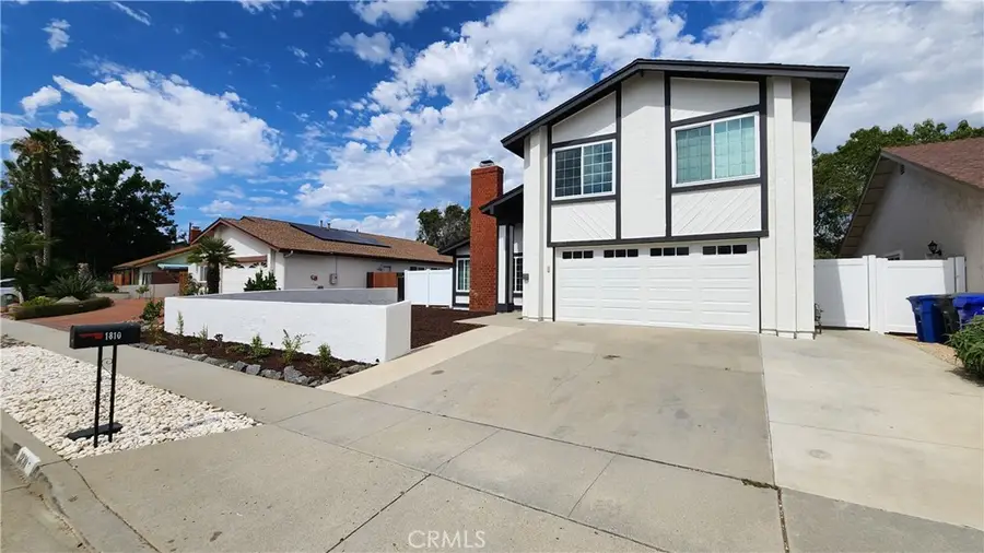 1810 Manzanita Court, Vista, CA 92083 - #2