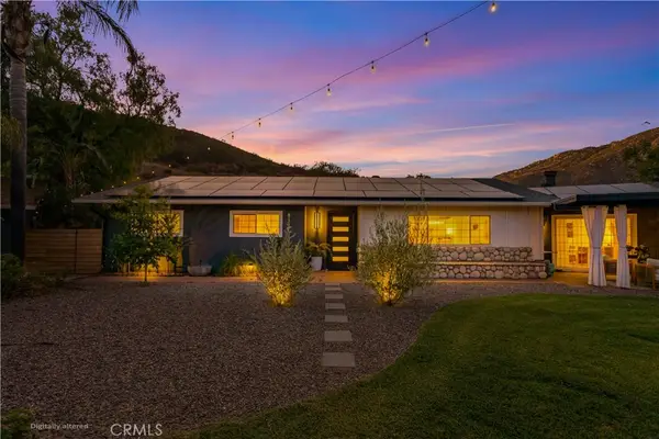 117 La Cresta, El Cajon, CA 92019