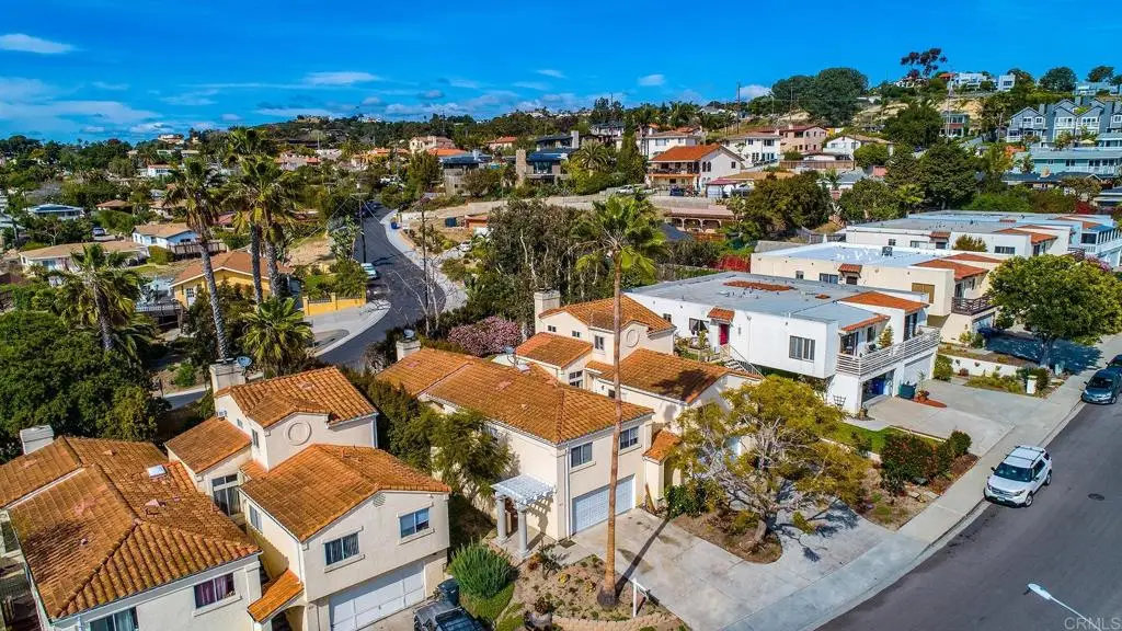 816 818 Viva Court, Solana Beach, CA 92075 - #1