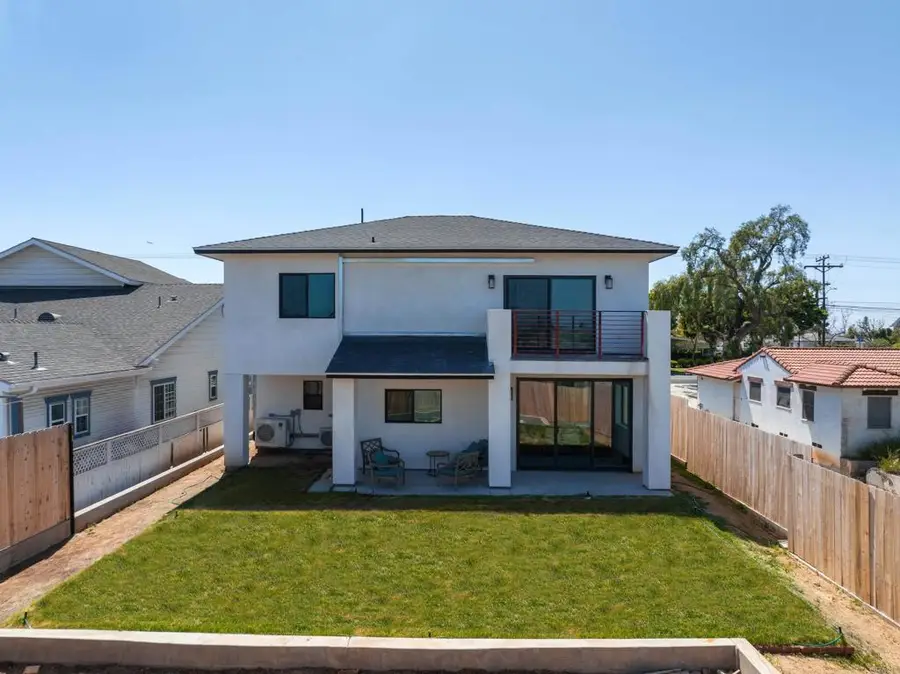 113 2nd Ave, Chula Vista, CA 91910 - Image #2