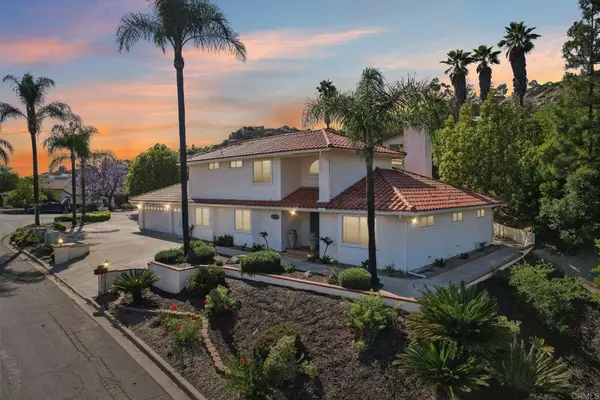 9704 Indian Creek Way, Escondido, CA 92026