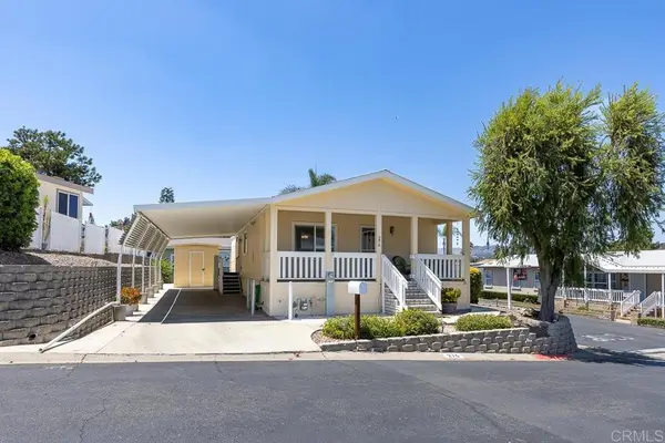 525 W El Norte Parkway #276, Escondido, CA 92026