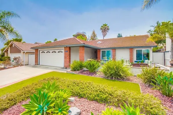 4867 Meadowbrook Drive, Oceanside, CA 92056