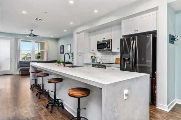 1121 Makena Way, Oceanside, CA 92054