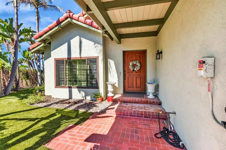 9802 Lyncarol Drive, La Mesa, CA 91941 - Image #3