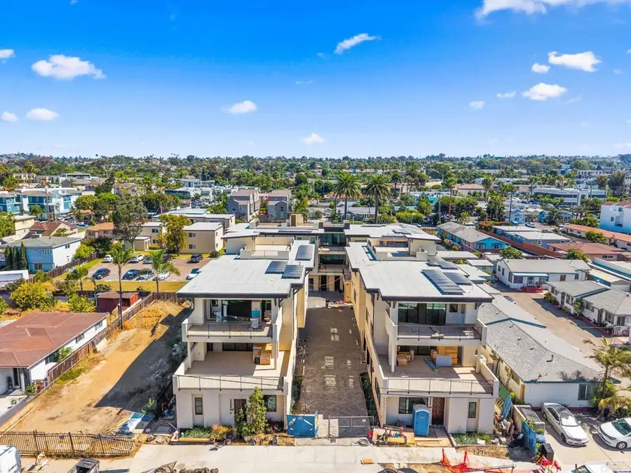 2670 Roosevelt Street, Carlsbad, CA 92008 - Image #2