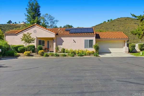 1827 Congressional, Escondido, CA 92026