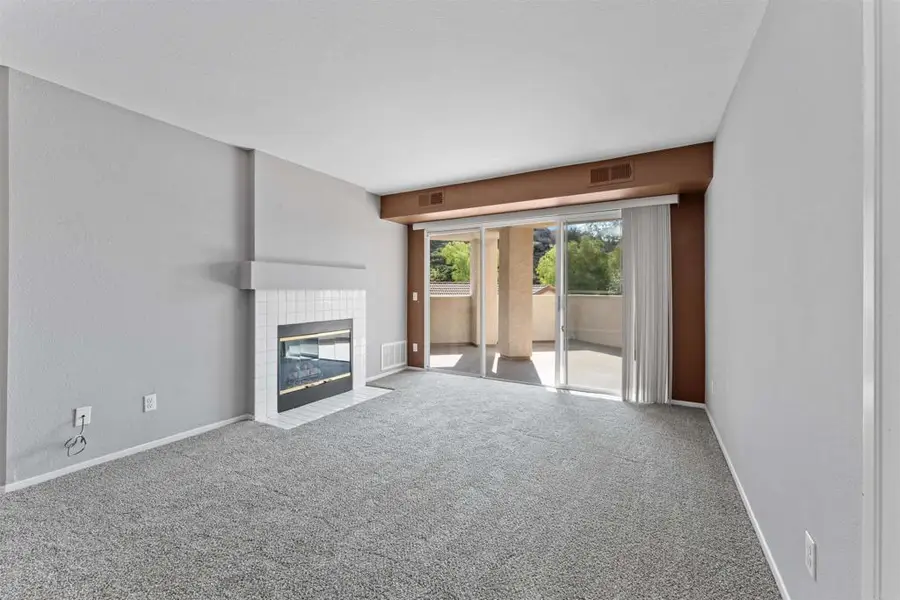 11315 Affinity Court #148, San Diego, CA 92131 - Image #3