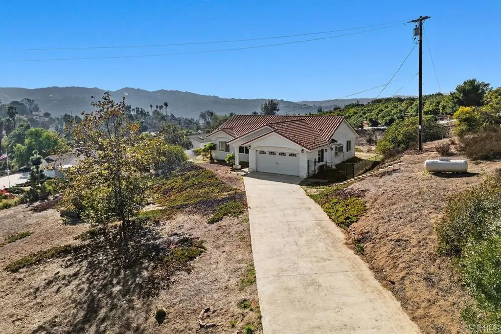 31840 Wrightwood Rd., Bonsall, CA 92003 - #1