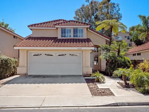 1533 Promontory Ridge Way, Vista, CA 92081