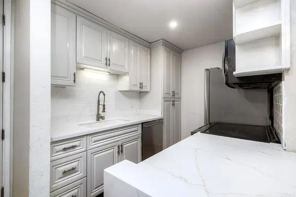 6406 Friars Road, San Diego, CA 92108