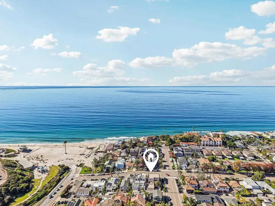 201 4th Street #A/B, Encinitas, CA 92024 - Image #2