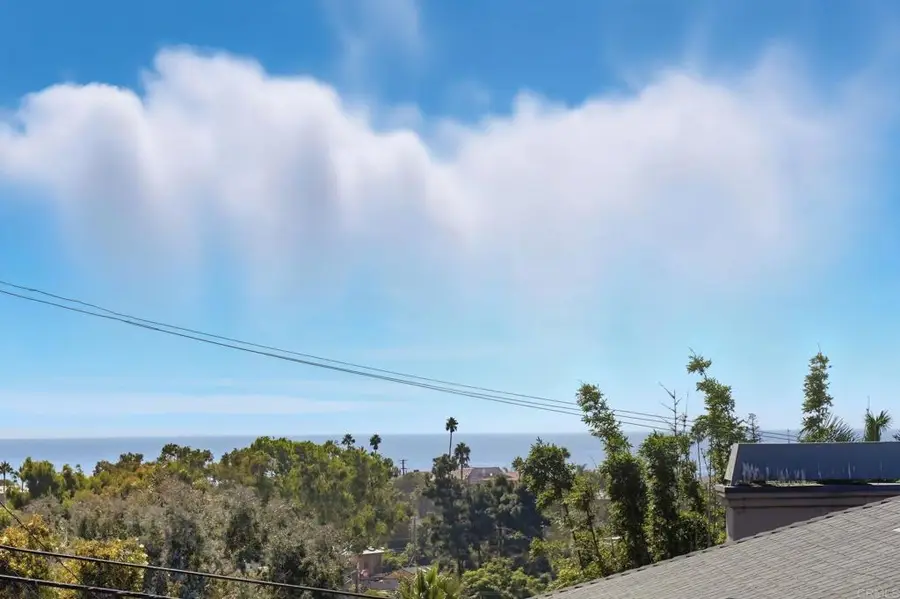 553 A Hygeia Ave. Avenue, Encinitas, CA 92024 - #2