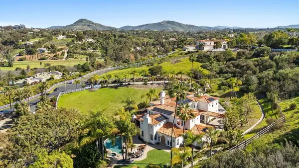 3376 Calle Tres Vistas, Encinitas, CA 92024