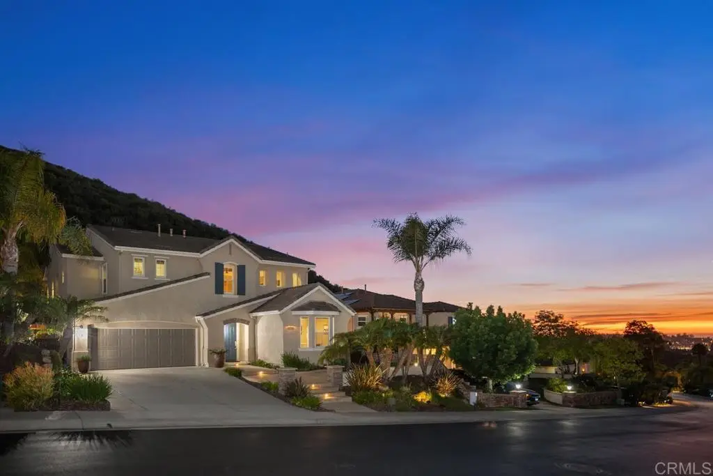 1122 Via Vera Cruz, San Marcos, CA 92078 - #1
