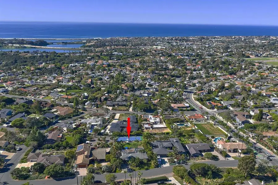 4135 Skyline Rd, Carlsbad, CA 92008 - Image #2