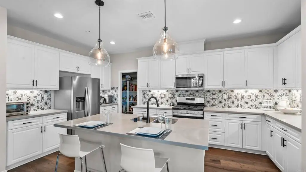 30491 De Caron Street, Murrieta, CA 92563 - #1
