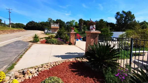 6951 W Lilac Road, Bonsall, CA 92003