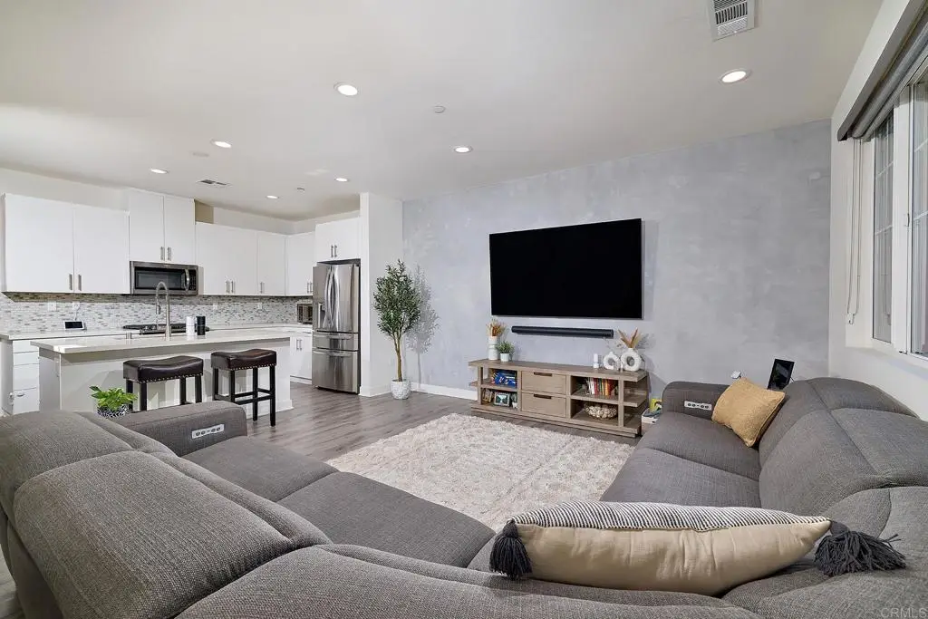 1278 Via Fanal, Oceanside, CA 92056 - #1