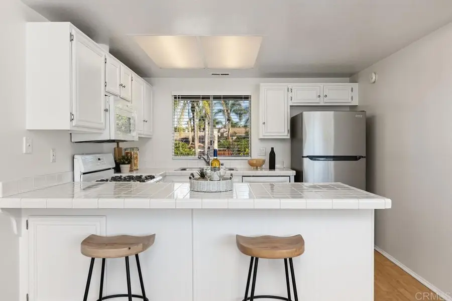 1330 Palomar Place #7, Vista, CA 92084 - #3